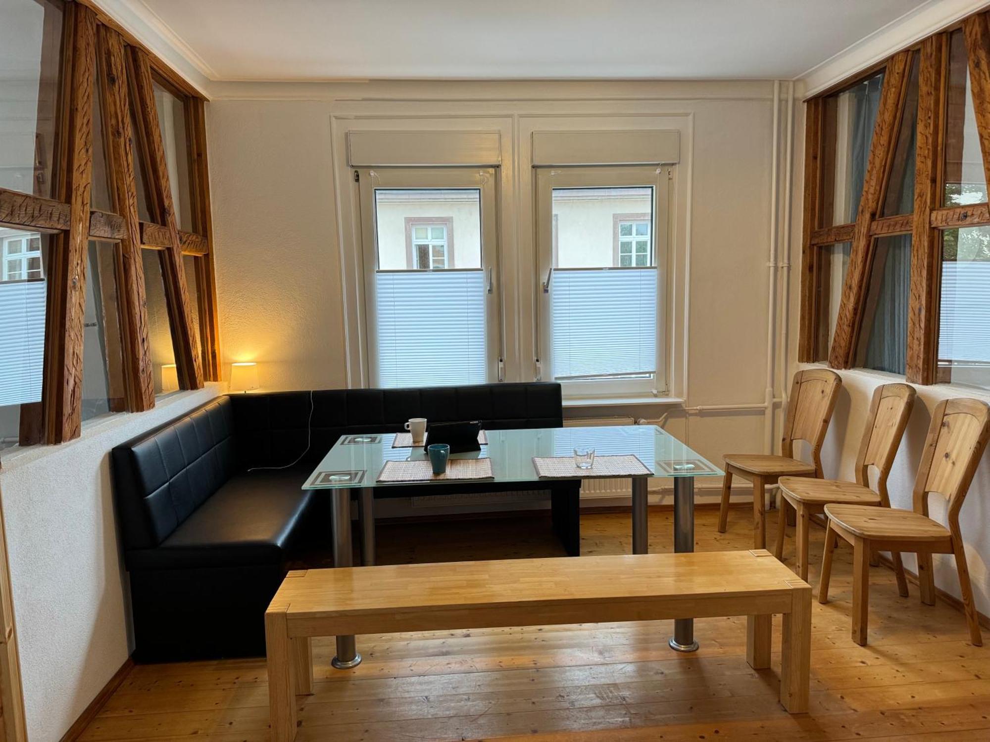 90Qm 4-Zimmer-Wohnung - Apartment Friedrichstrasse Vaihingen-sur-l'Enz Extérieur photo